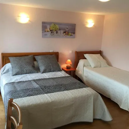 Holiday home Spacieux Avec Cheminee Et Wifi - Animaux Admis - Fr-1-496-87 Saint-Paul-de-Vezelin
