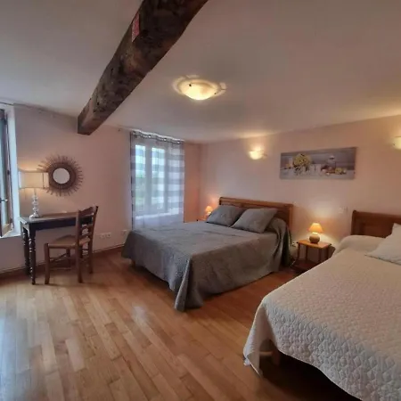 Holiday home Spacieux Avec Cheminee Et Wifi - Animaux Admis - Fr-1-496-87 Saint-Paul-de-Vezelin