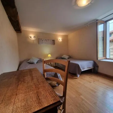 Holiday home Spacieux Avec Cheminee Et Wifi - Animaux Admis - Fr-1-496-87 Saint-Paul-de-Vezelin